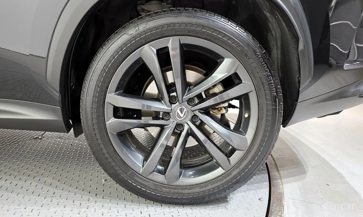 Фото 5 - Lexus NX