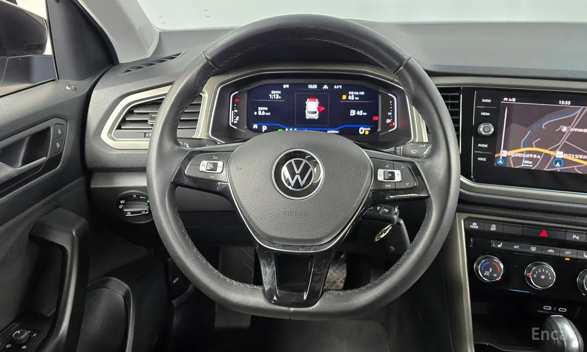 Фото 13 - Volkswagen T-Roc