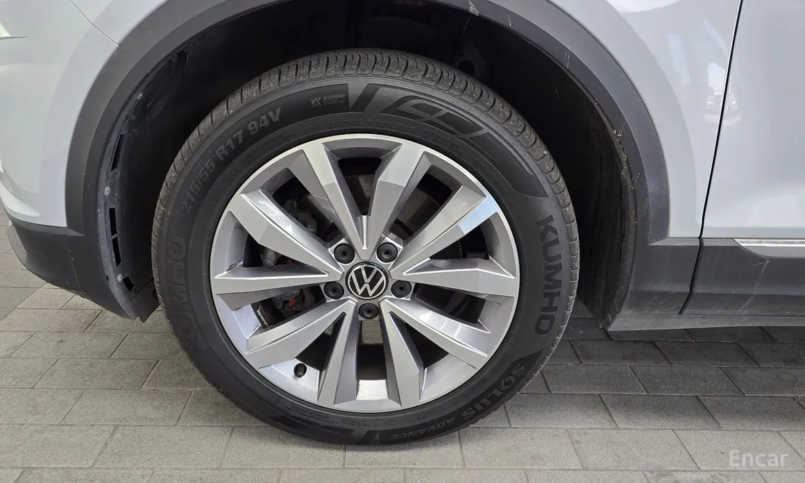 Фото 5 - Volkswagen T-Roc