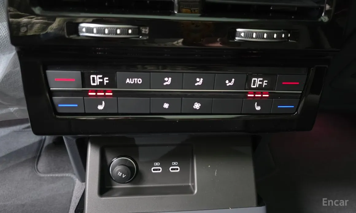 Фото 18 - Volkswagen Touareg