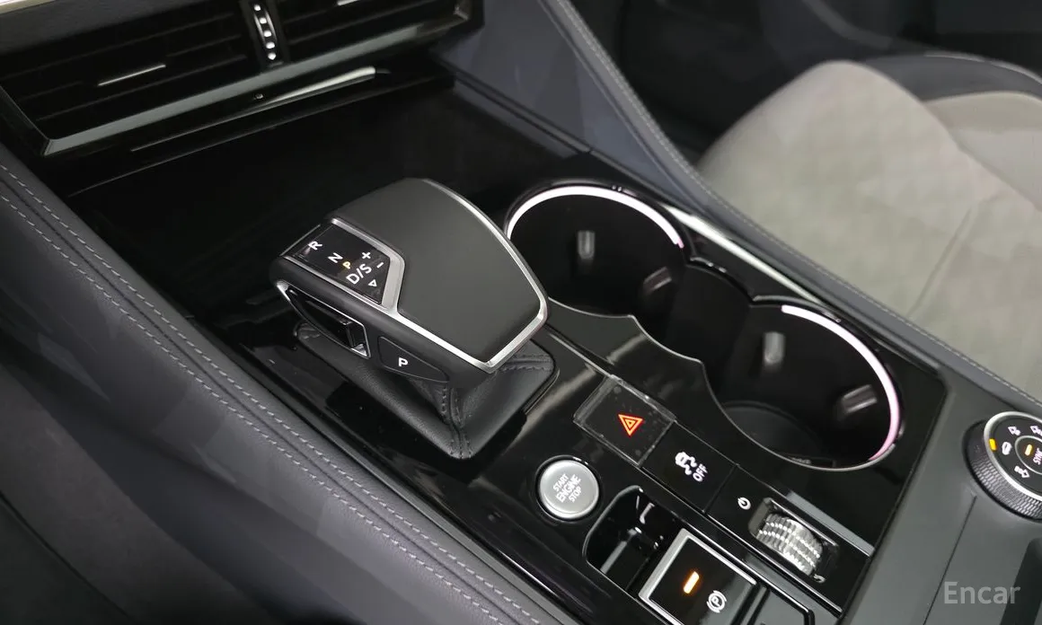 Фото 9 - Volkswagen Touareg