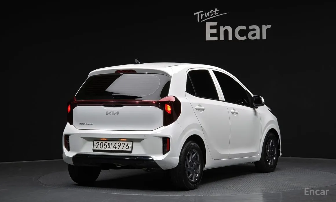 Фото 2 - Kia Morning