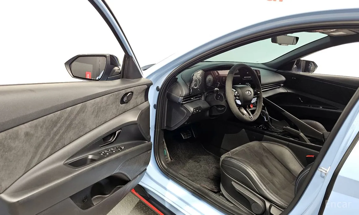 Фото 10 - Hyundai Avante