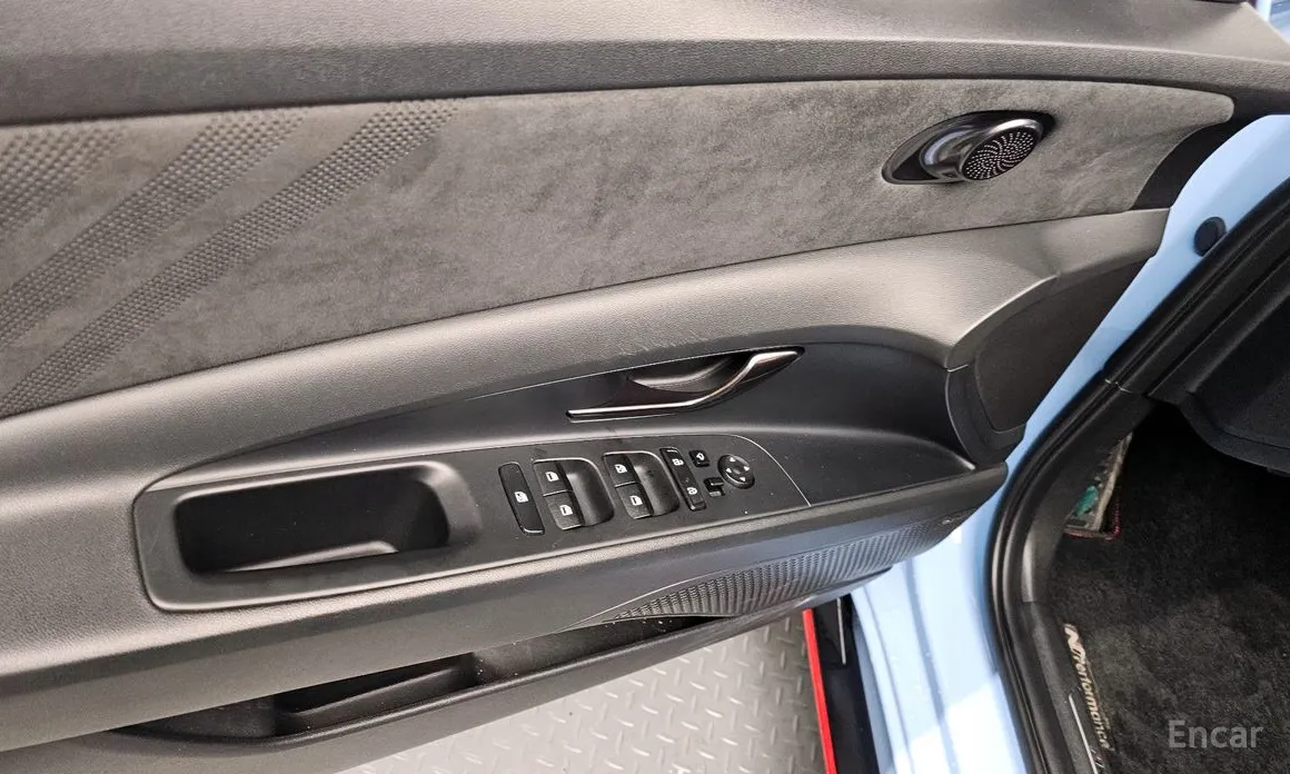 Фото 18 - Hyundai Avante