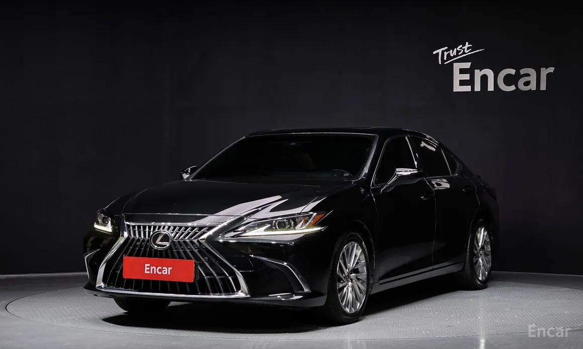 Lexus ES 2018 Luxury Plus