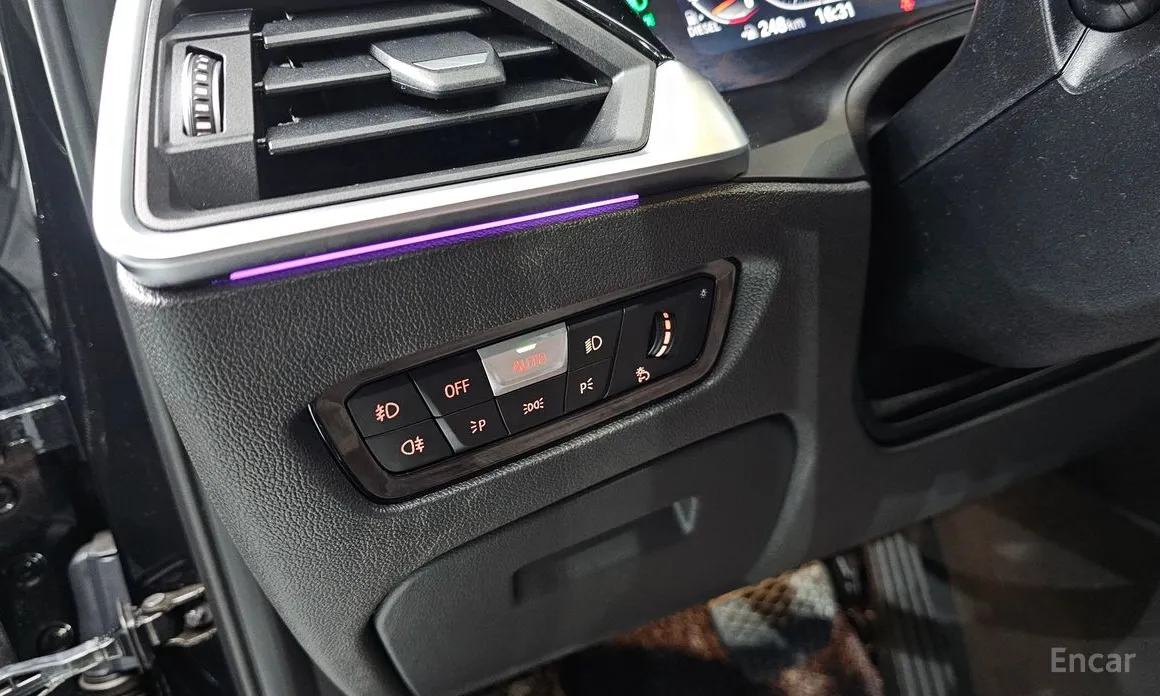 Фото 12 - BMW 3 Series