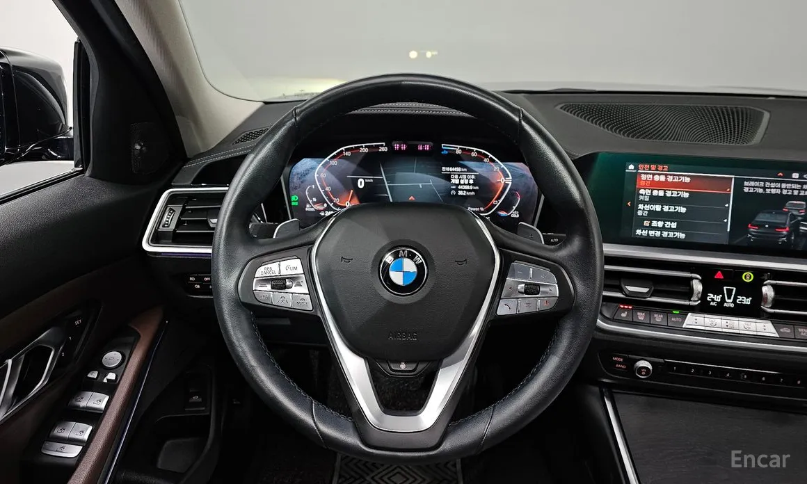 Фото 13 - BMW 3 Series