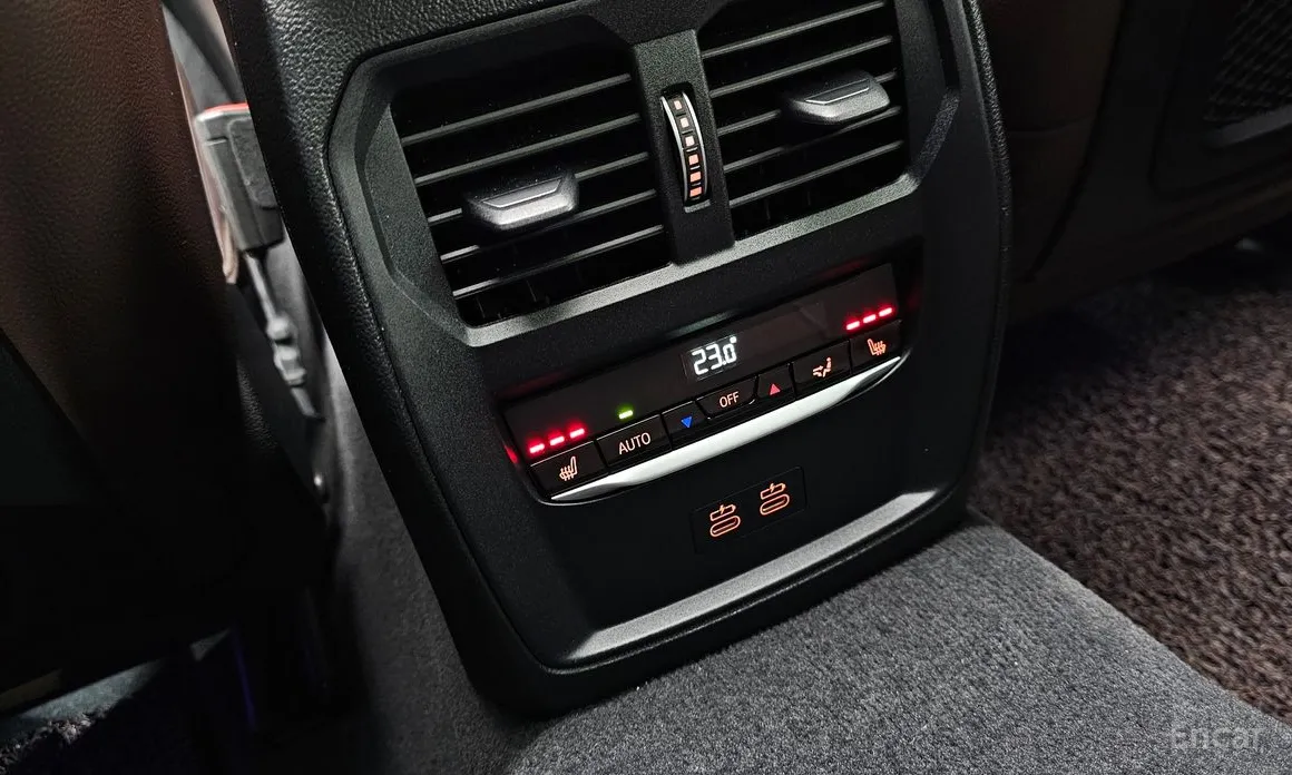 Фото 17 - BMW 3 Series