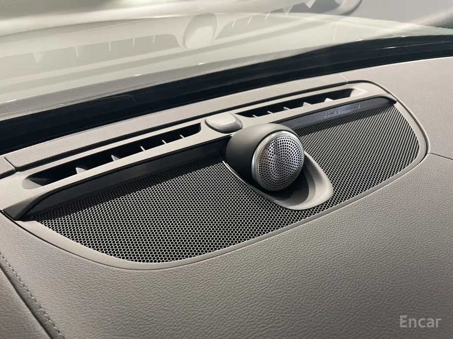 Фото 19 - Volvo V90