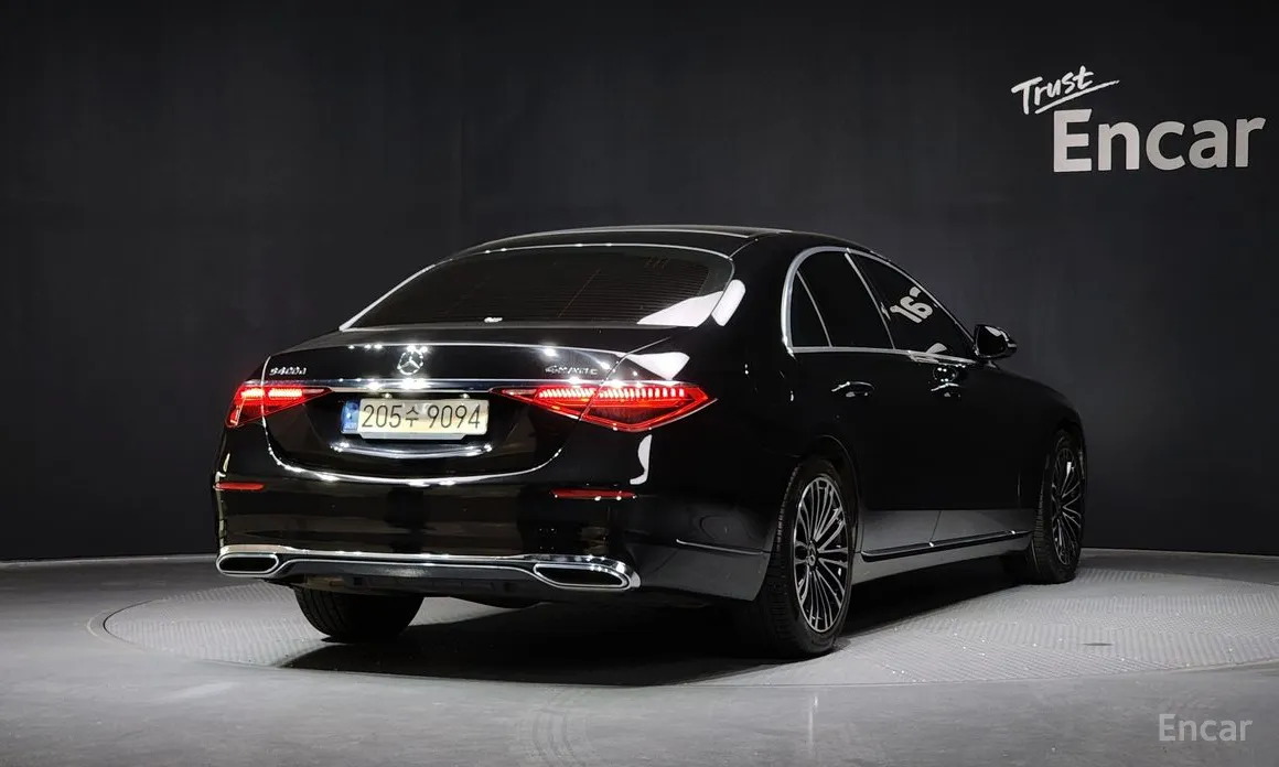 Фото 2 - Mercedes-Benz S-Class