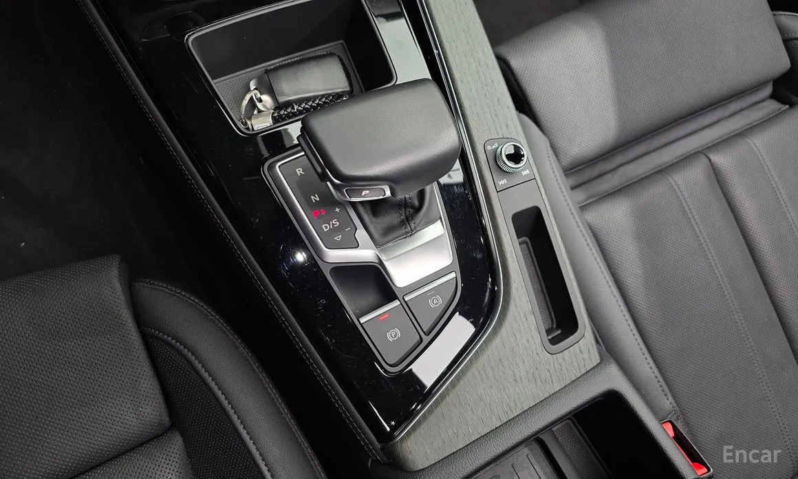 Фото 9 - Audi A4