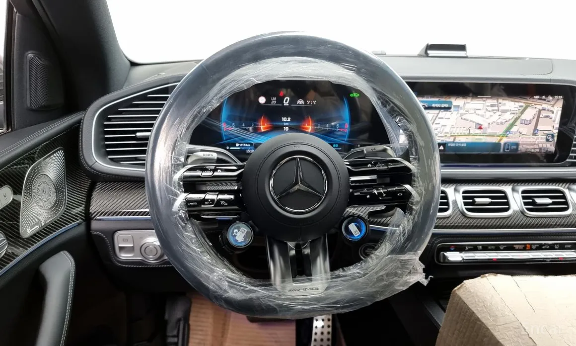 Фото 13 - Mercedes-Benz GLE-Class