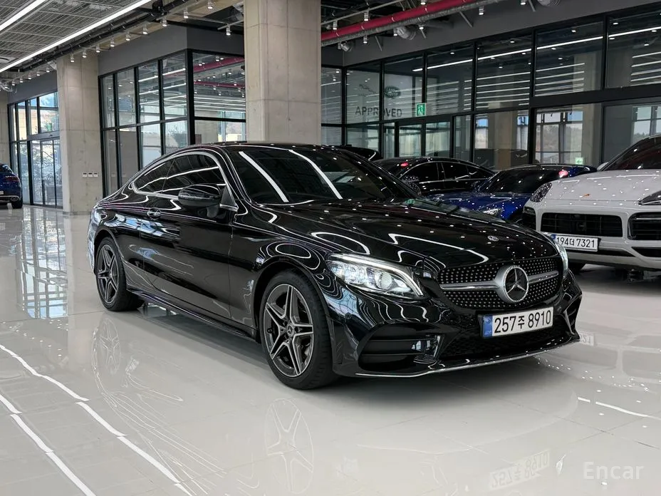 Фото 3 - Mercedes-Benz C-Class