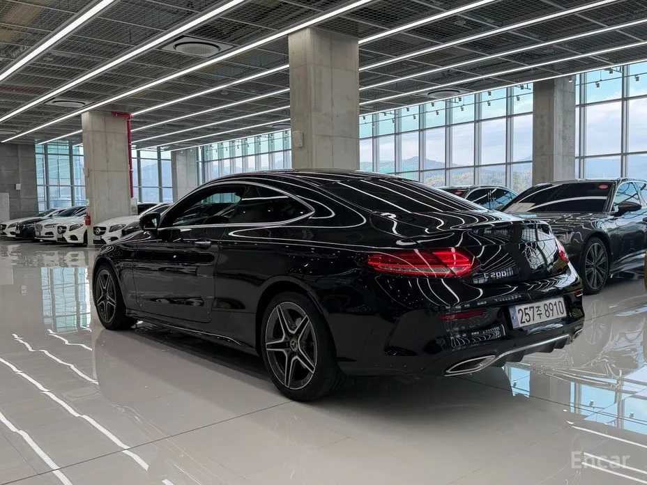 Фото 5 - Mercedes-Benz C-Class