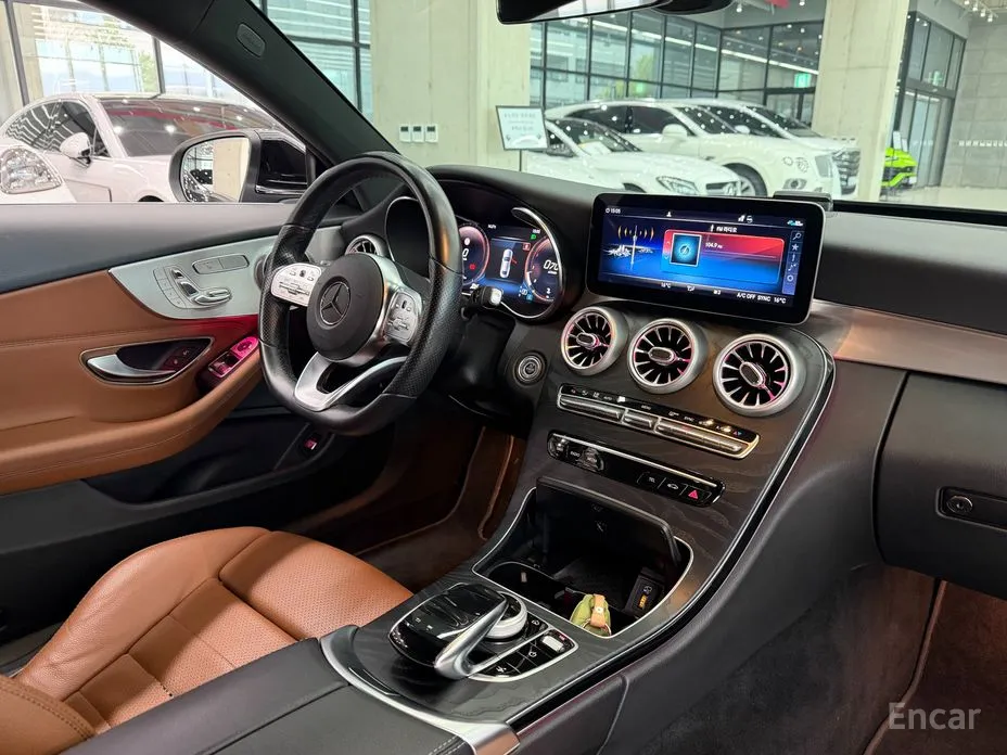 Фото 6 - Mercedes-Benz C-Class