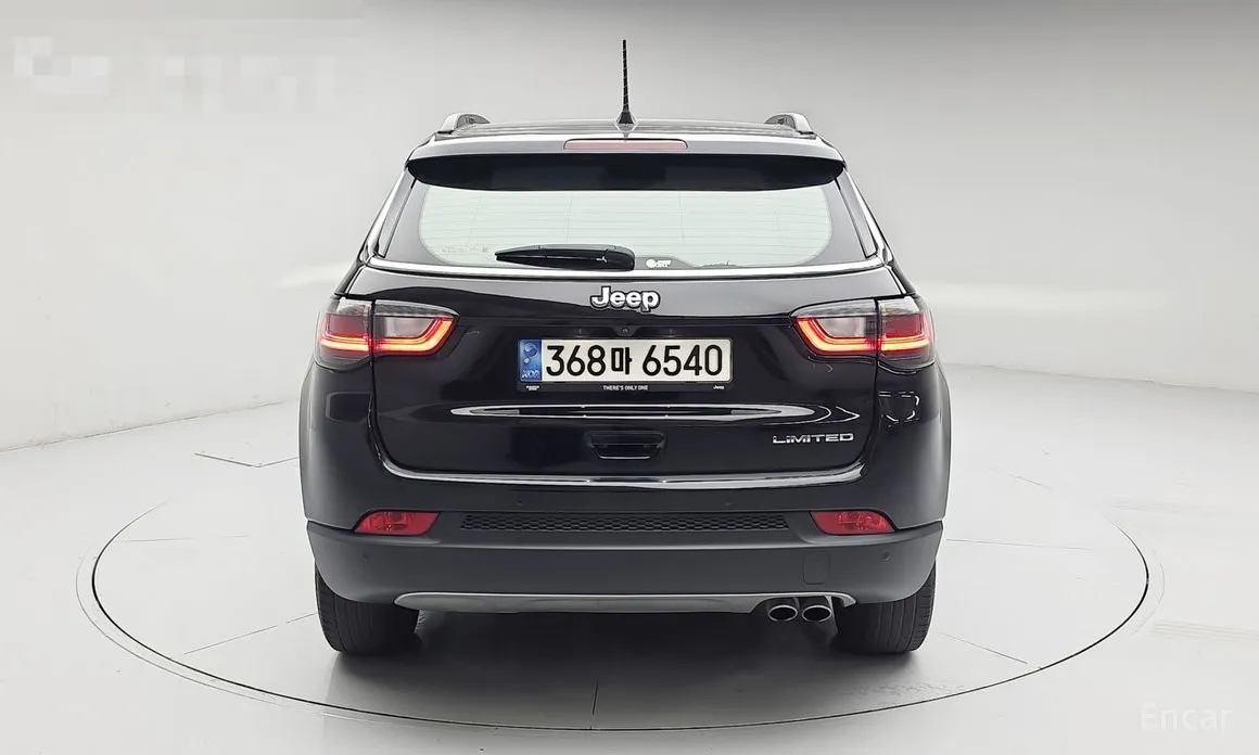 Фото 4 - Jeep Compass