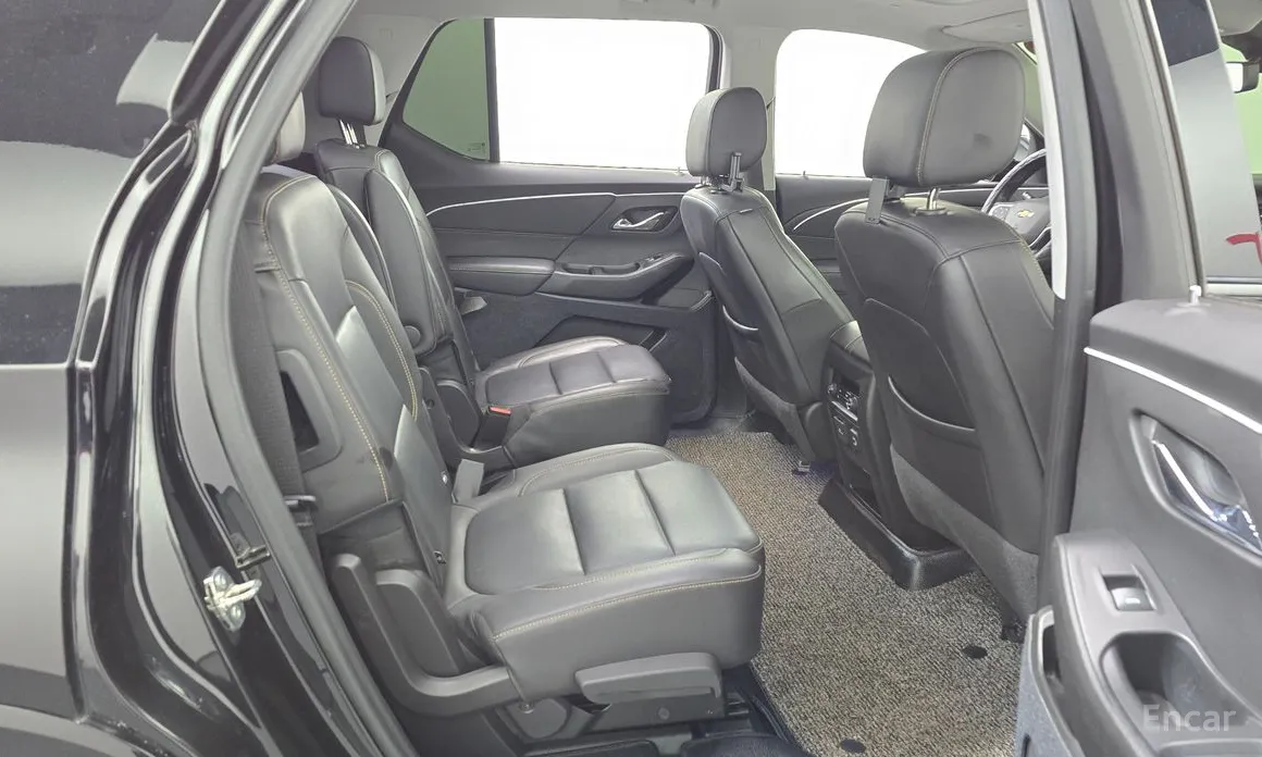 Фото 12 - Chevrolet Traverse