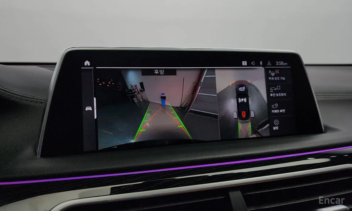 Фото 15 - BMW 7 Series