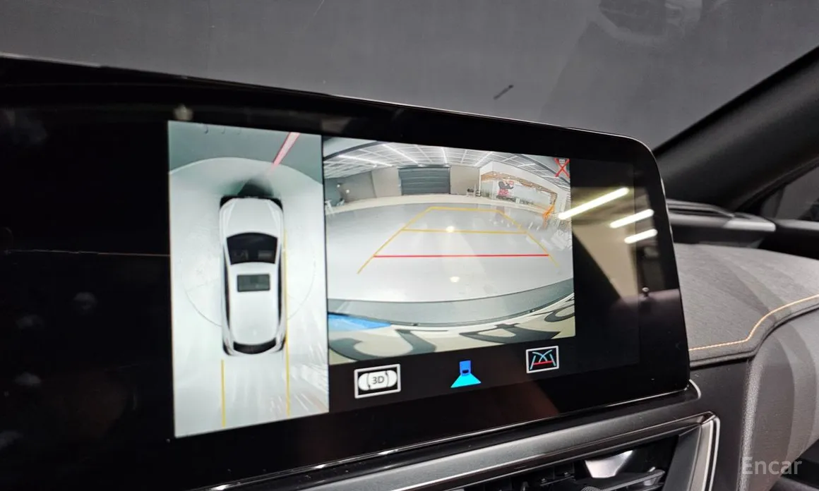 Фото 15 - Lexus UX