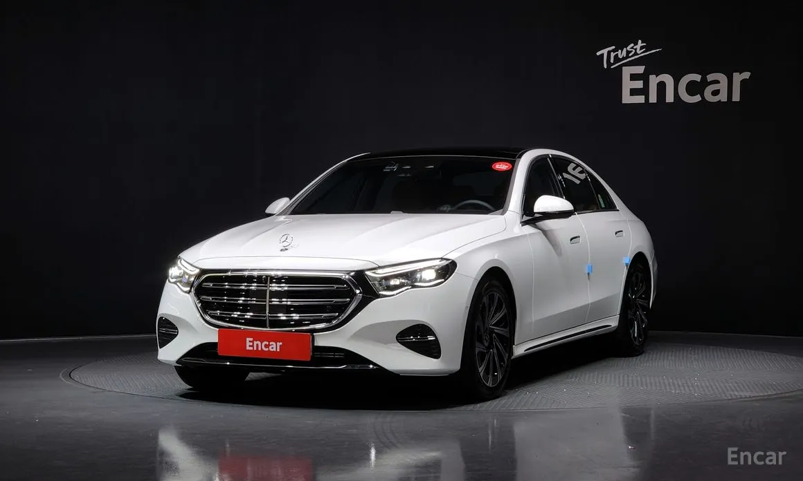 Фото 1 - Mercedes-Benz E-Class