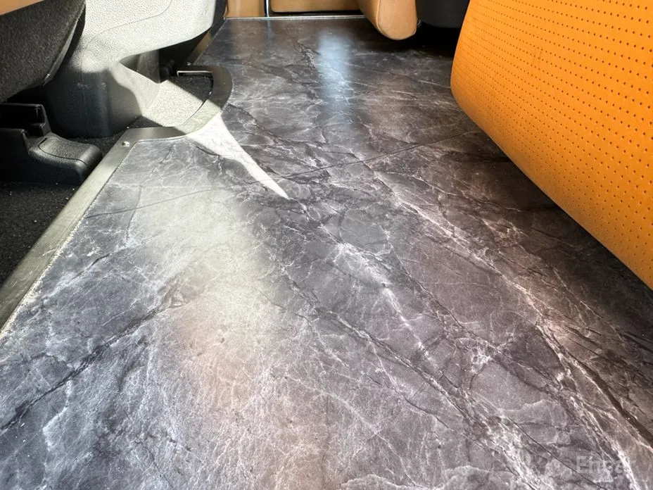 Фото 16 - Kia Carnival