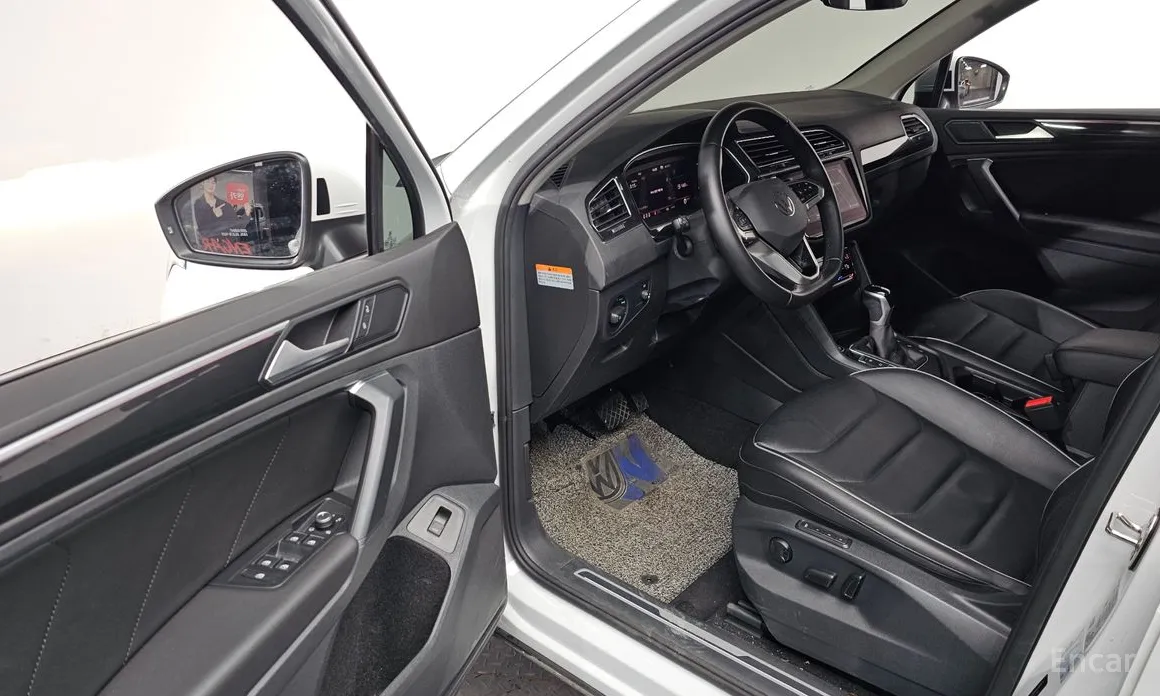 Фото 11 - Volkswagen Tiguan