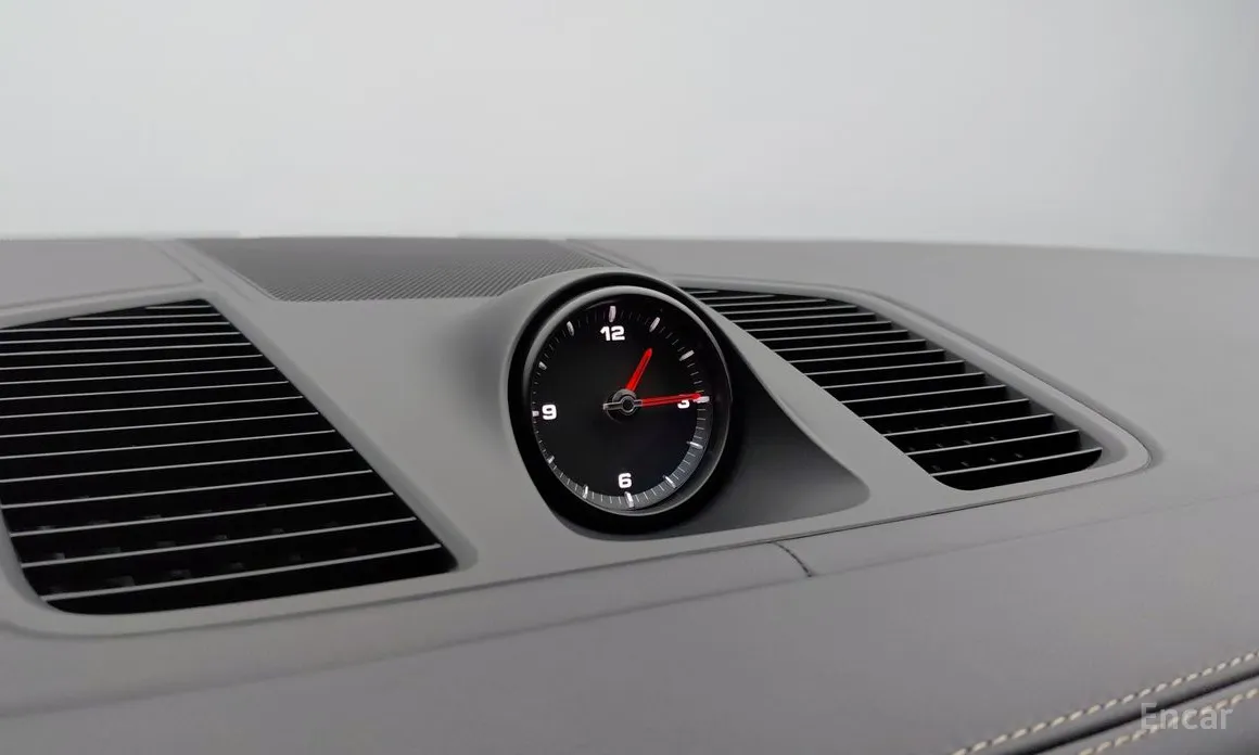 Фото 14 - Porsche Cayenne