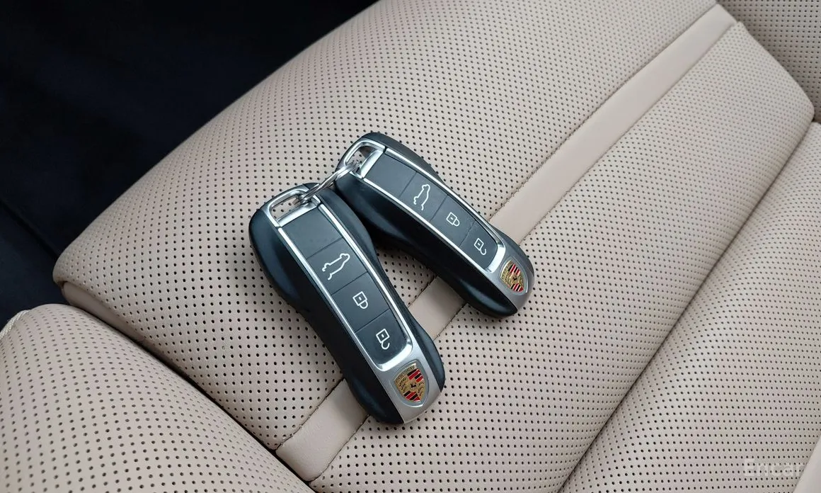 Фото 17 - Porsche Cayenne