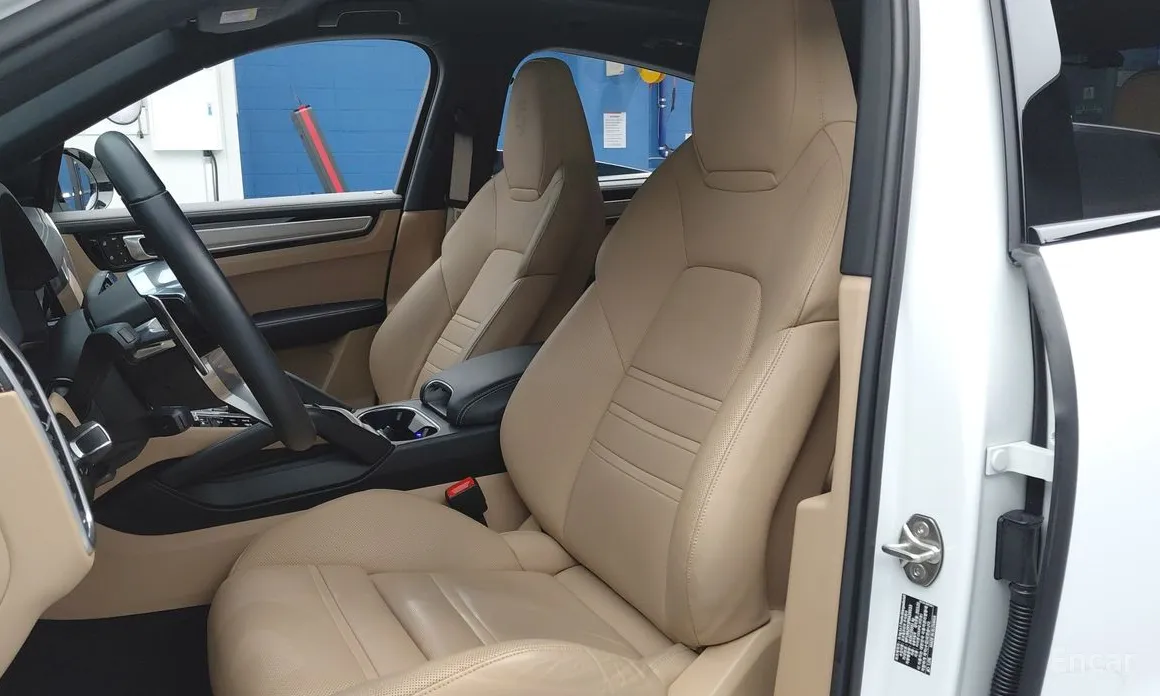 Фото 6 - Porsche Cayenne