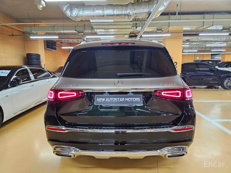 Фото 20 - Mercedes-Benz GLS-Class