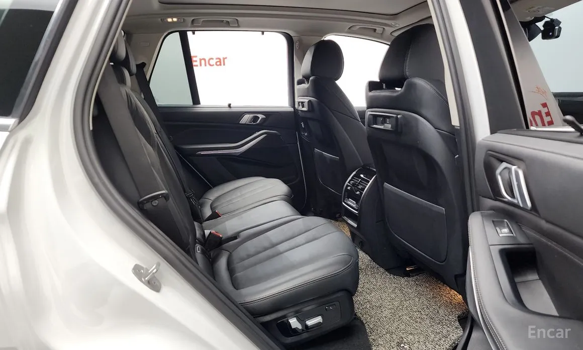 Фото 12 - BMW X5