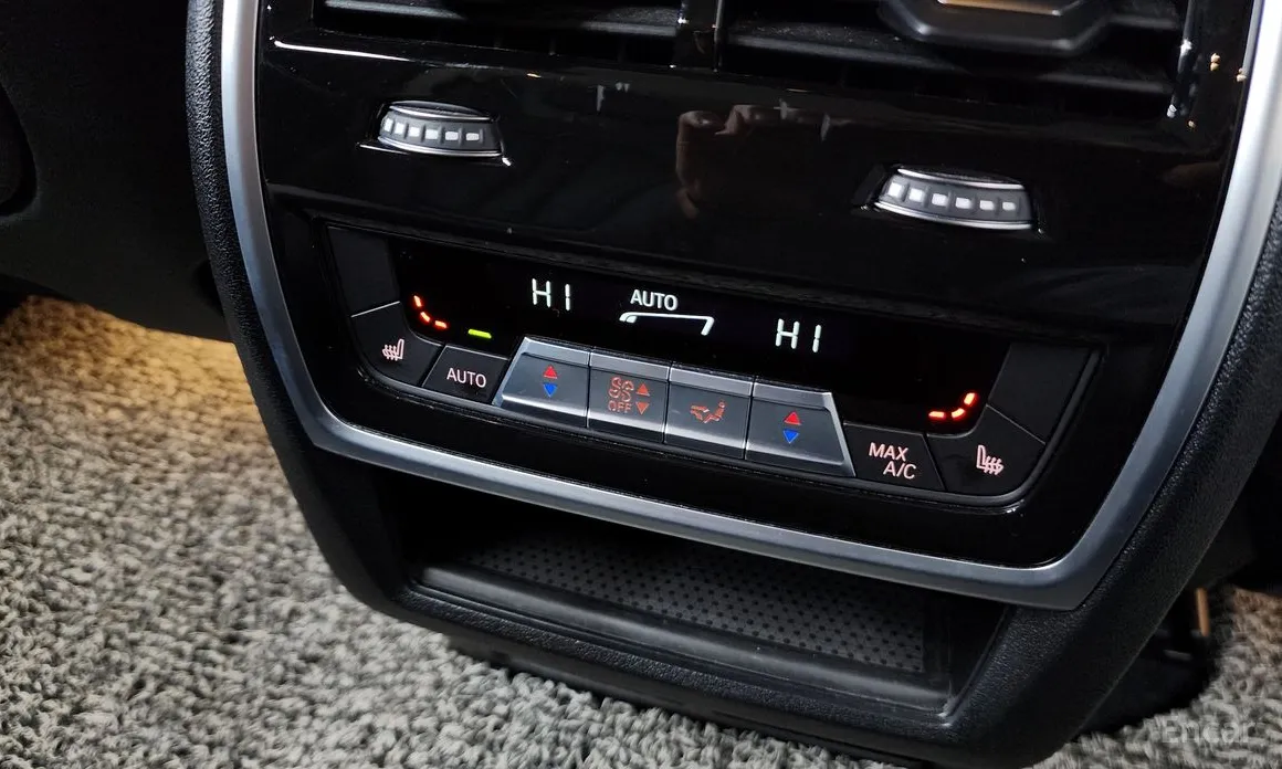 Фото 18 - BMW X5