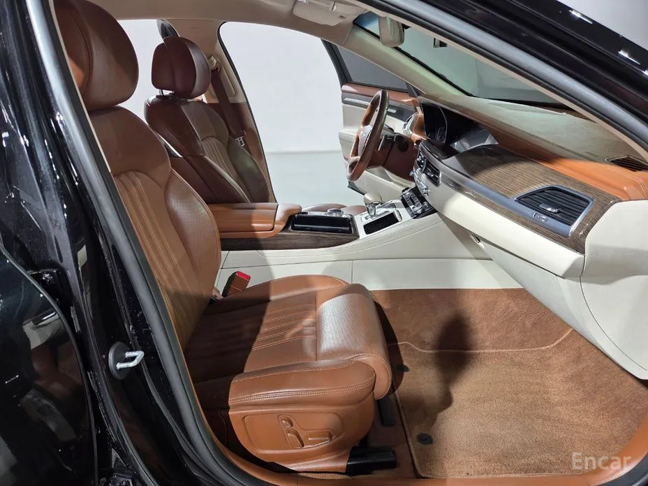 Фото 16 - Genesis G90