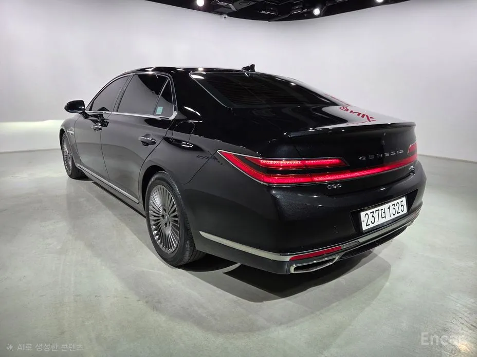 Фото 3 - Genesis G90