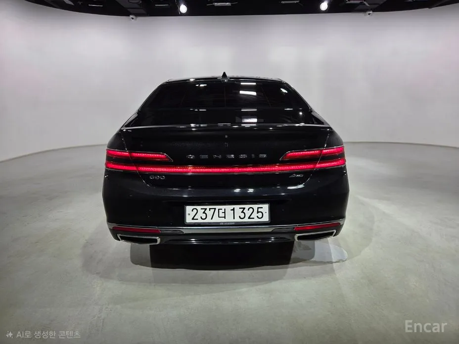 Фото 4 - Genesis G90