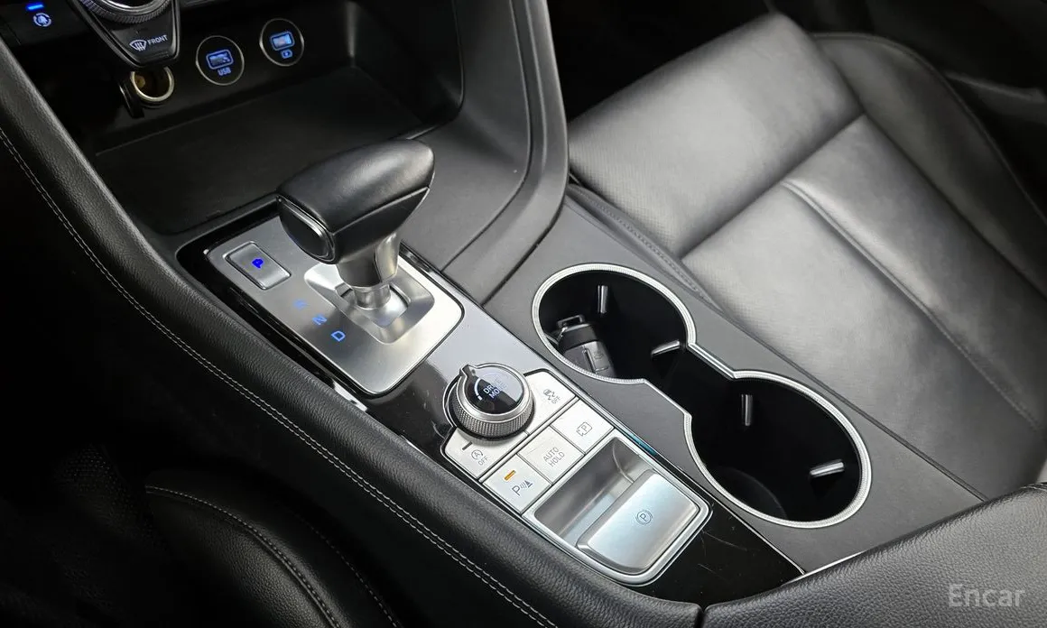 Genesis G70 2020 Gasoline 2.0T 4WD
