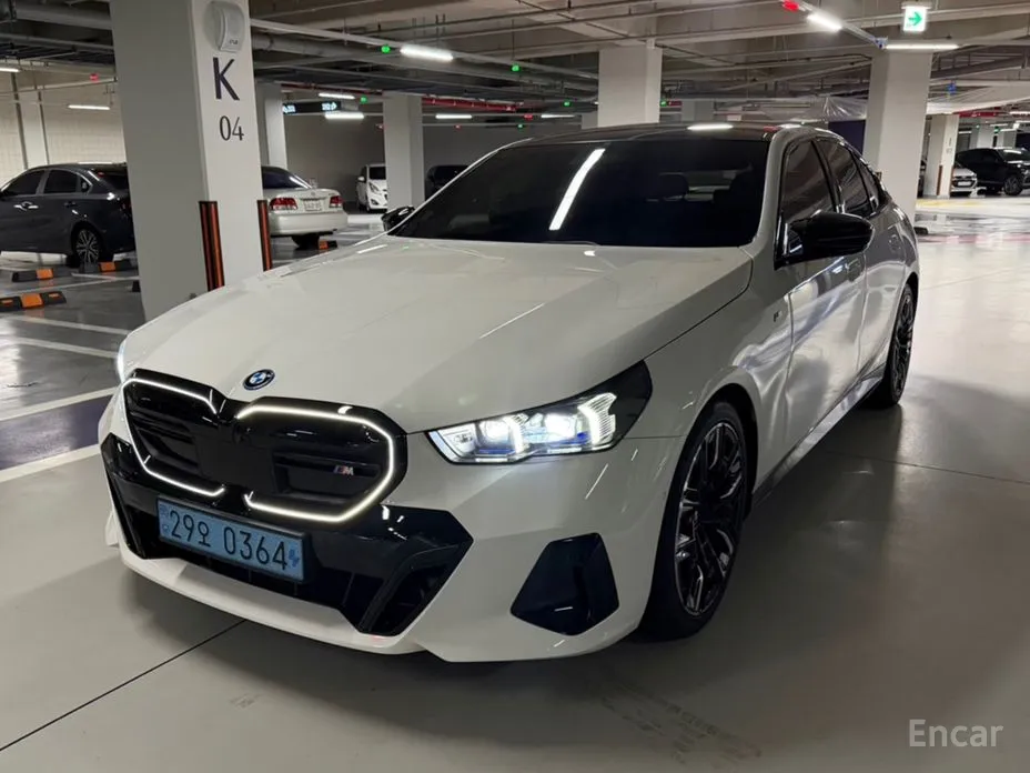 Фото 1 - BMW i5