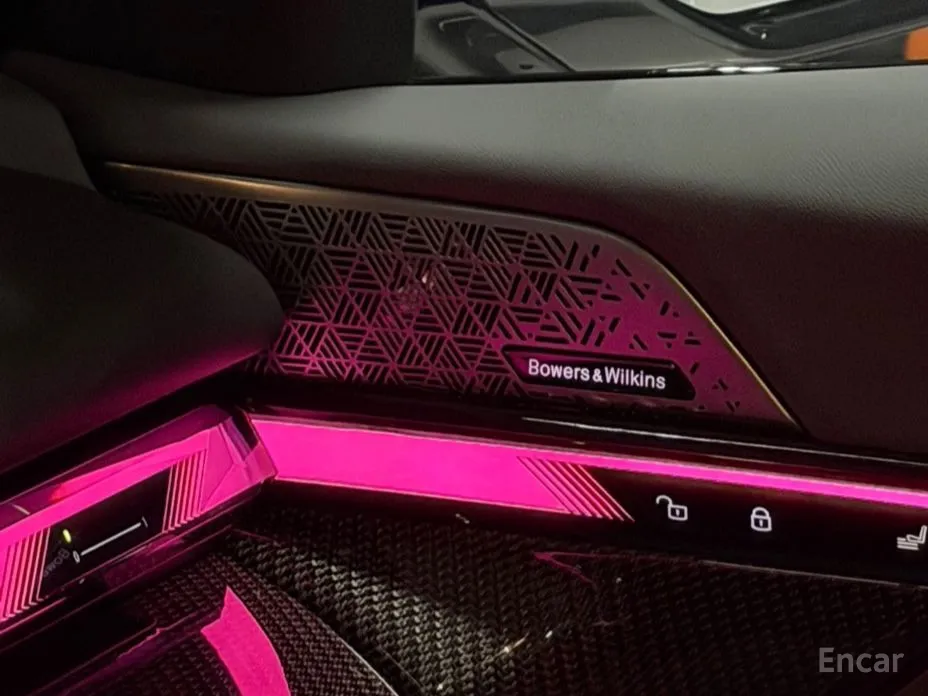 Фото 15 - BMW i5