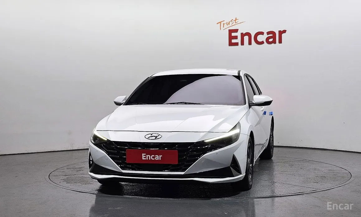 Фото 3 - Hyundai Avante