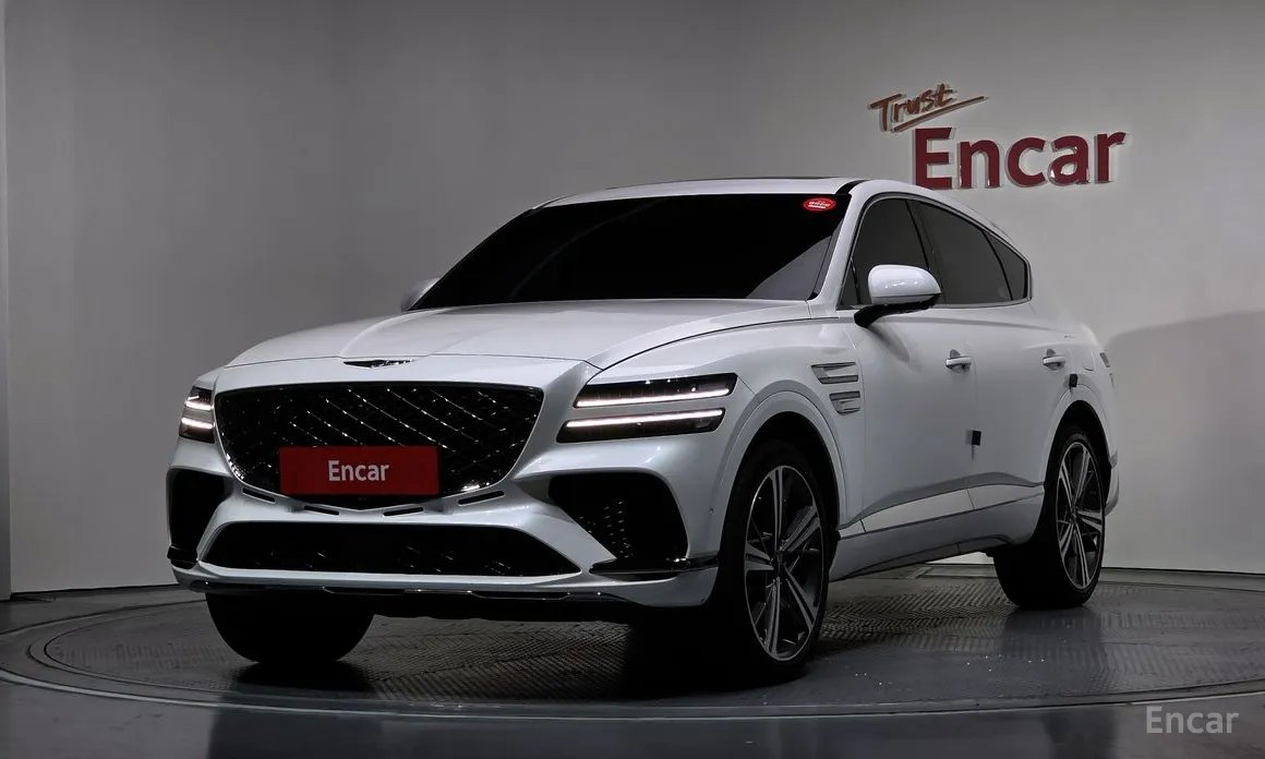 Фото 1 - Genesis GV80