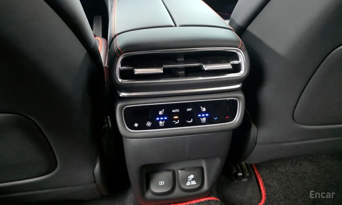 Фото 19 - Genesis GV80