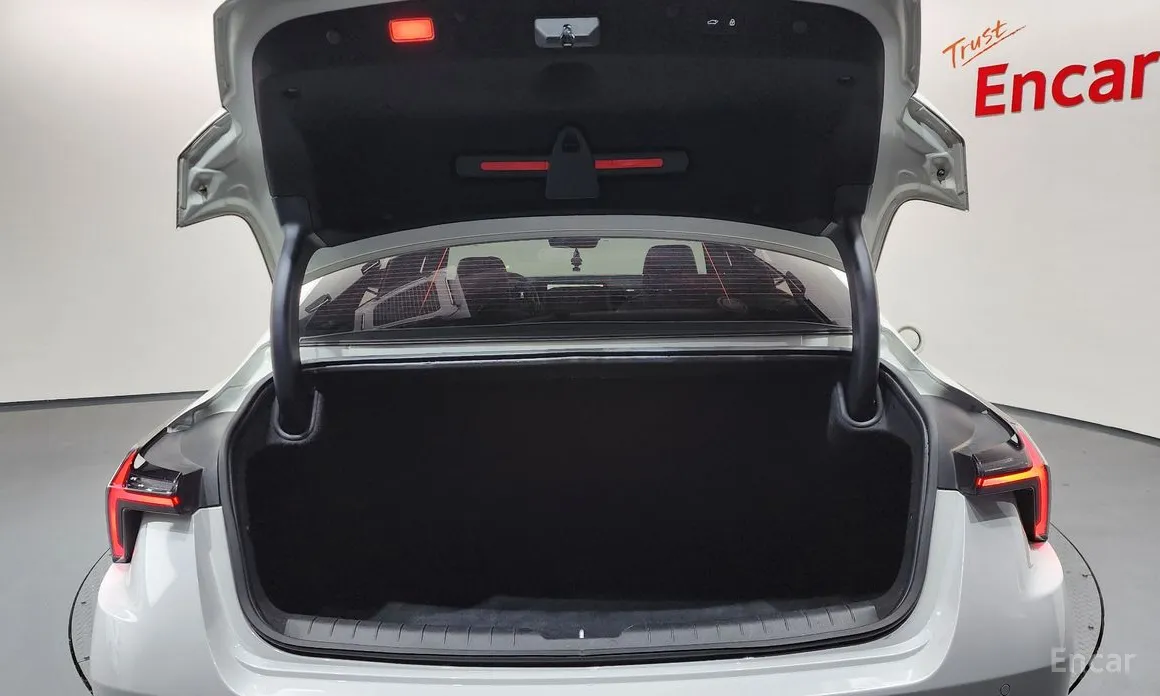 Фото 20 - Kia K8