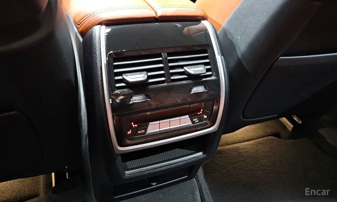 Фото 18 - BMW X6