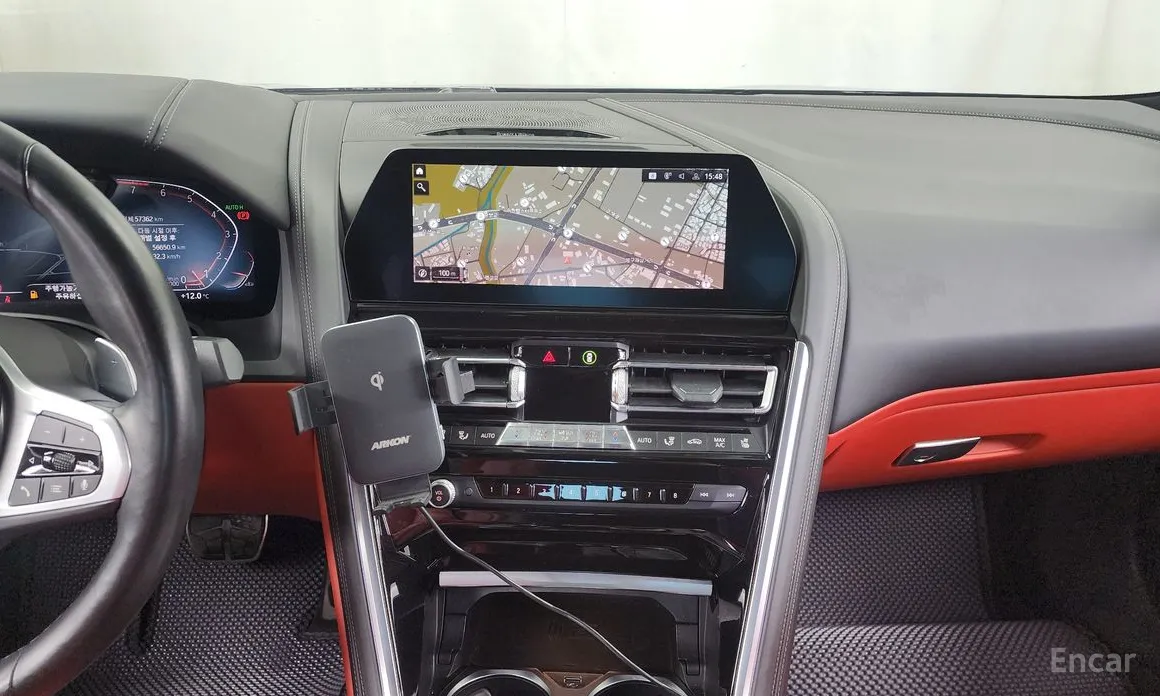 Фото 14 - BMW 8 Series