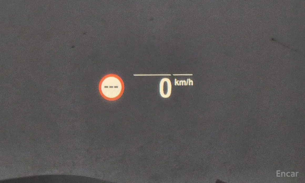 Фото 17 - BMW 8 Series