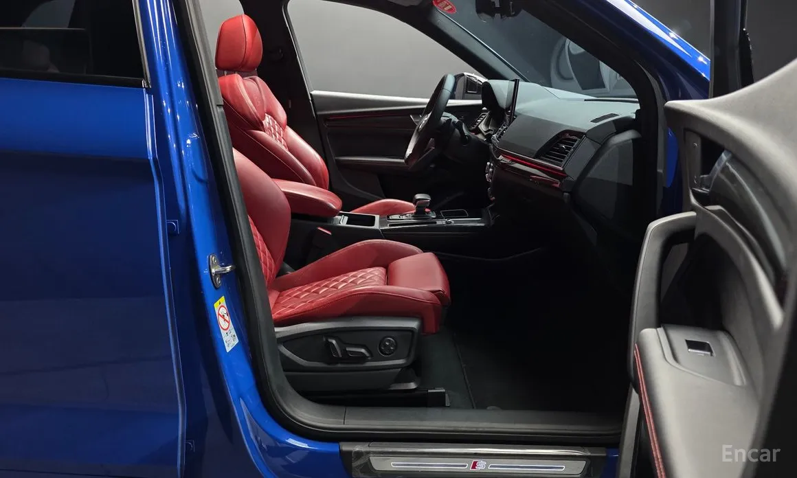 Фото 10 - Audi SQ5