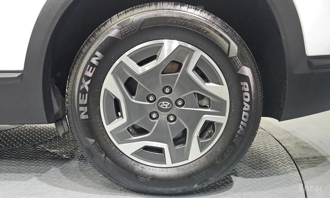 Фото 5 - Hyundai Santa Fe