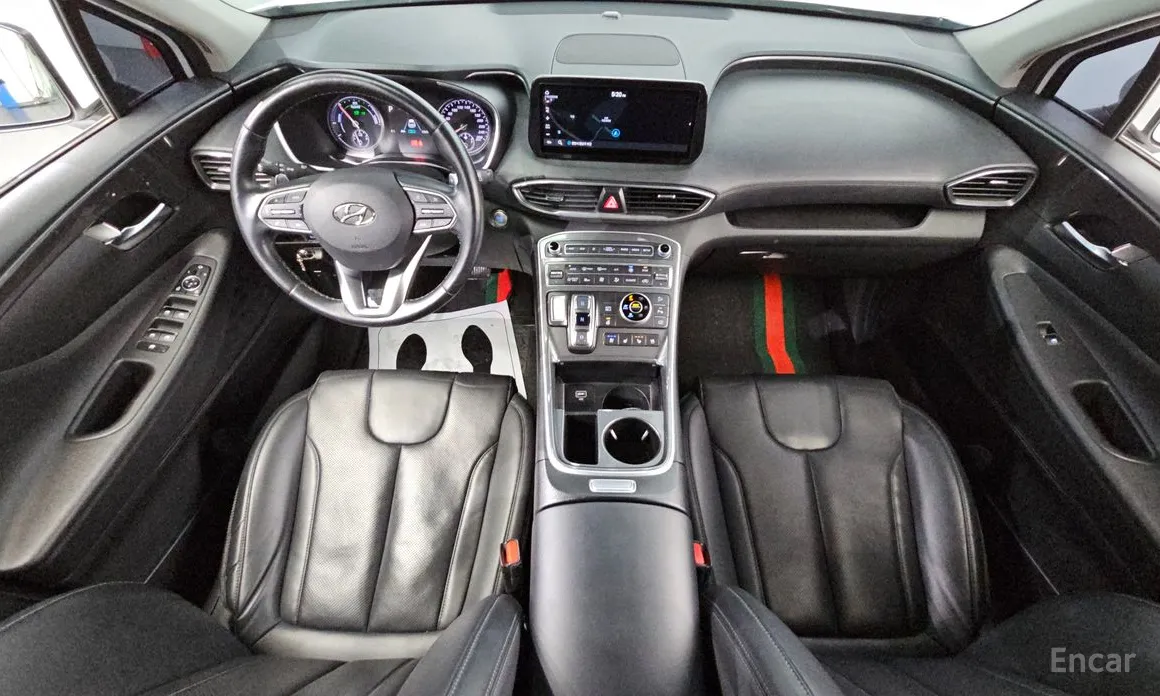 Фото 7 - Hyundai Santa Fe