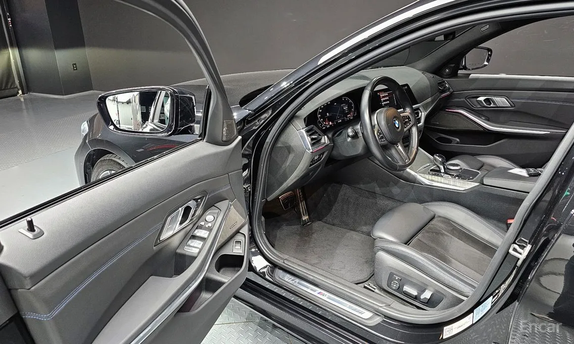 Фото 10 - BMW 3 Series