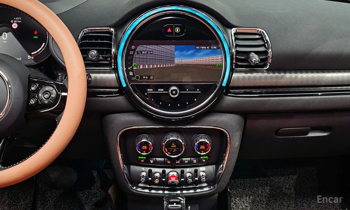 Фото 15 - Mini Clubman